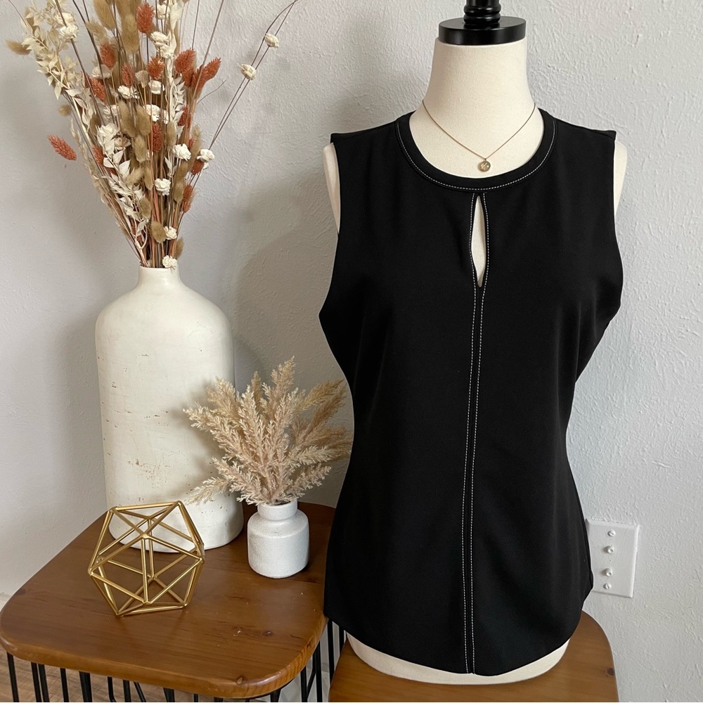 [WHBM] Black Crepe Work Shell Blouse